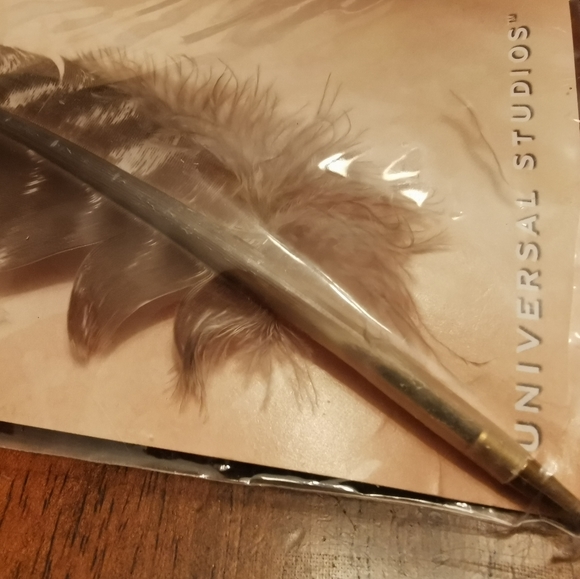 NEW Harry Potter Quill Pen with ballpoint tip - Picture 8 of 11